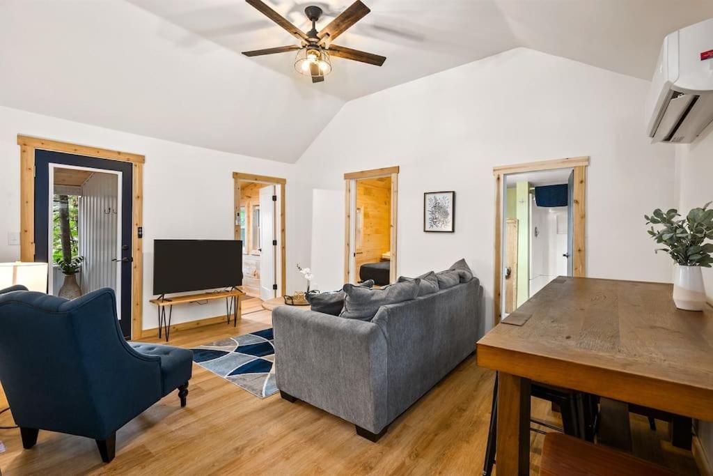 Arbutus Lake 3 Bedroom Cottage Traverse City Exterior foto