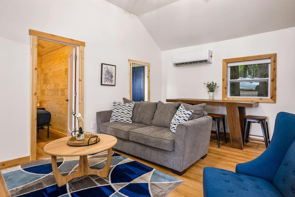 Arbutus Lake 3 Bedroom Cottage Traverse City Exterior foto